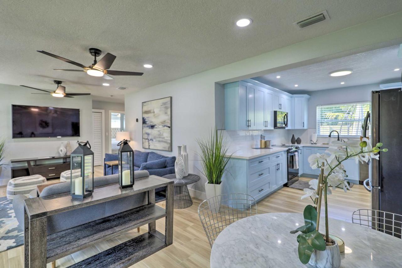 Beach House With Outdoor Kitchen, Walk To Coast Cocoa Beach Bagian luar foto
